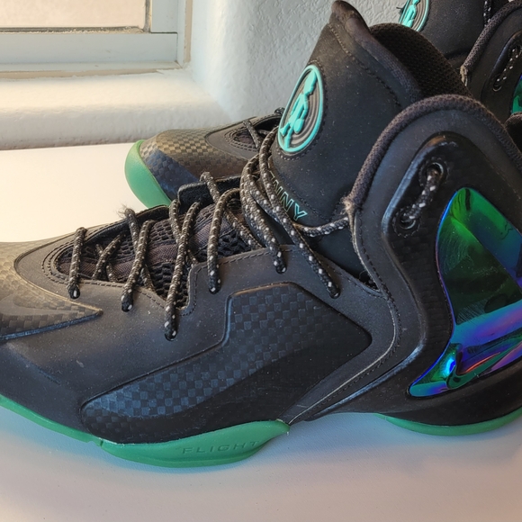 Nike Lil Penny Black and Green High-Top Sneakers with Color-Shifting Accents - Picture 3 of 13